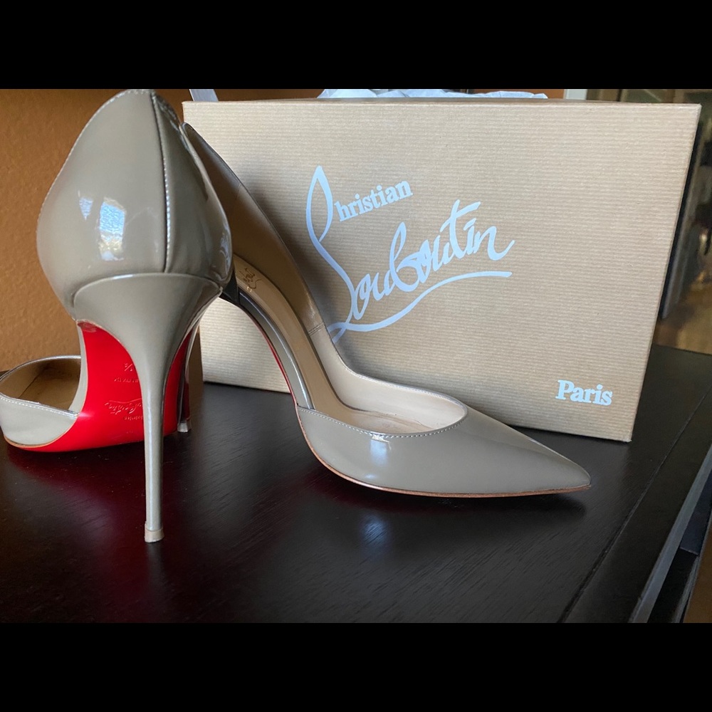 Christian Louboutin d’orsay pumps.